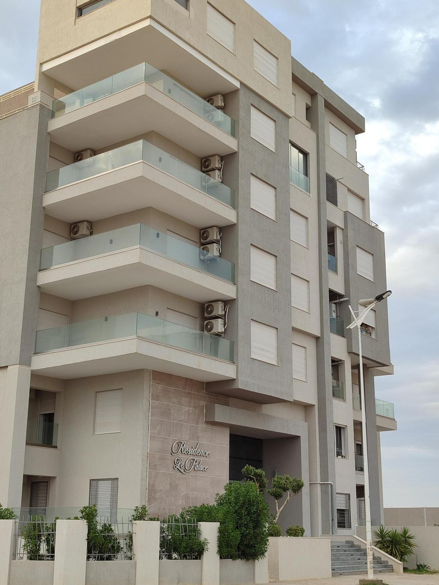 Apartment Sublime Le Palace Nord Mrezga - Family Only